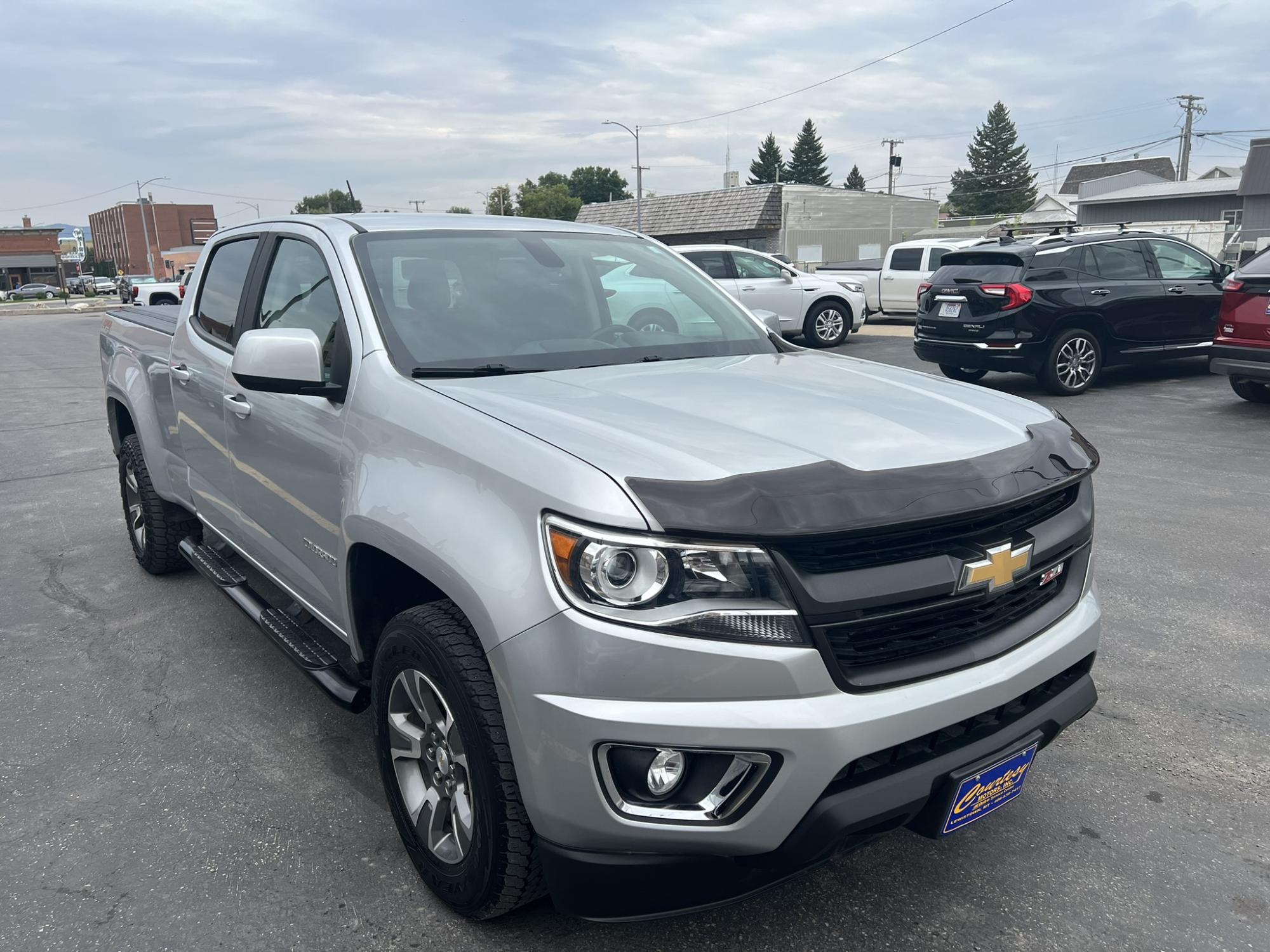 photo of 2018 Chevrolet Colorado Z71 Crew Cab 4WD 