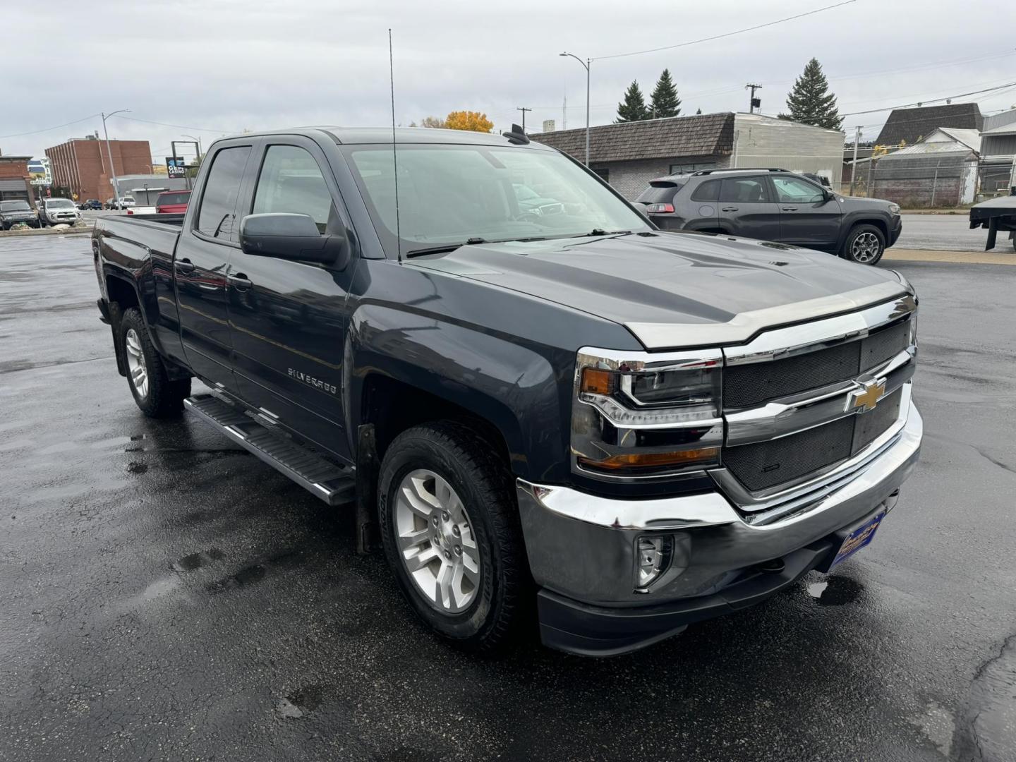 2018 Charcoal /Grey Chevrolet Silverado 1500 LT Double Cab 4WD (1GCVKREC5JZ) with an 5.3L V8 OHV 16V engine, 6A transmission, located at 116 5th Avenue South, Lewistown, MT, 59457, 47.063877, -109.427879 - Clean Car Fax on this 2018 Chevrolet Silverado 1500 LT Double Cab 4WD! Heated seats, dual zone automatic climate control, keyless entry, remote start, and more! It's pretty easy to figure out why the Chevrolet Silverado is General Motors' best-selling vehicle. Americans love pickups, so there's t - Photo#0