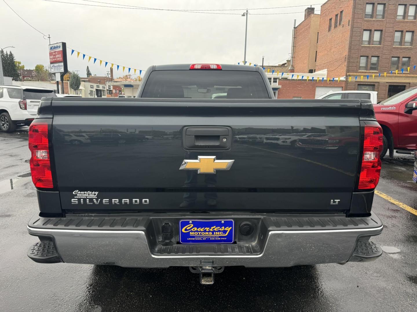 2018 Charcoal /Grey Chevrolet Silverado 1500 LT Double Cab 4WD (1GCVKREC5JZ) with an 5.3L V8 OHV 16V engine, 6A transmission, located at 116 5th Avenue South, Lewistown, MT, 59457, 47.063877, -109.427879 - Photo#1