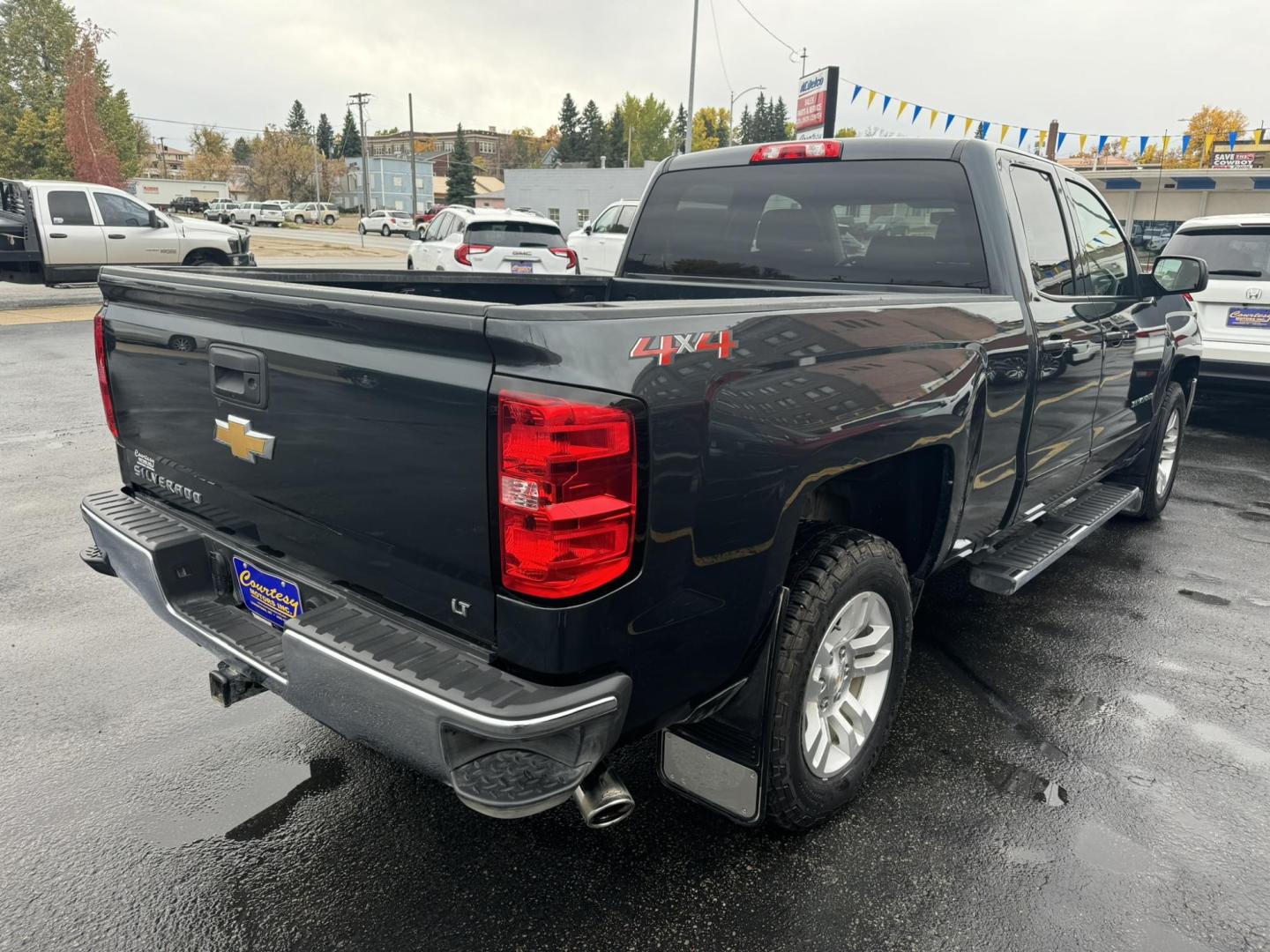 2018 Charcoal /Grey Chevrolet Silverado 1500 LT Double Cab 4WD (1GCVKREC5JZ) with an 5.3L V8 OHV 16V engine, 6A transmission, located at 116 5th Avenue South, Lewistown, MT, 59457, 47.063877, -109.427879 - Photo#2