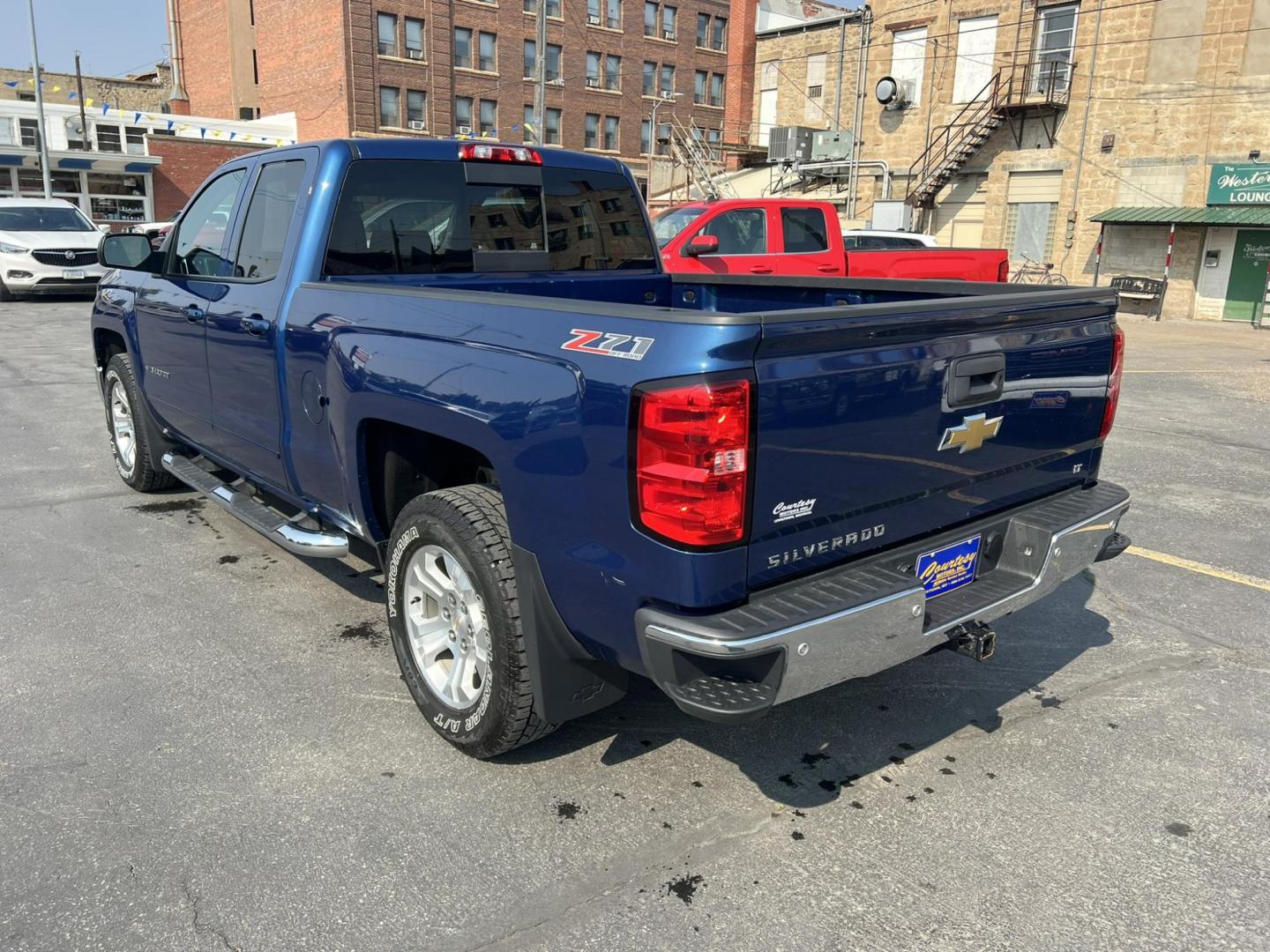 2015 Blue /Grey Chevrolet Silverado 1500 LT Double Cab 4WD (1GCVKREC0FZ) with an 5.3L V8 OHV 16V engine, 6-Speed Automatic transmission, located at 116 5th Avenue South, Lewistown, MT, 59457, 47.063877, -109.427879 - Clean, One Owner Car Fax on this 2015 Chevrolet Silverado 1500 LT Double Cab 4WD! Well equipped and well maintained with service records in house! - Photo#8