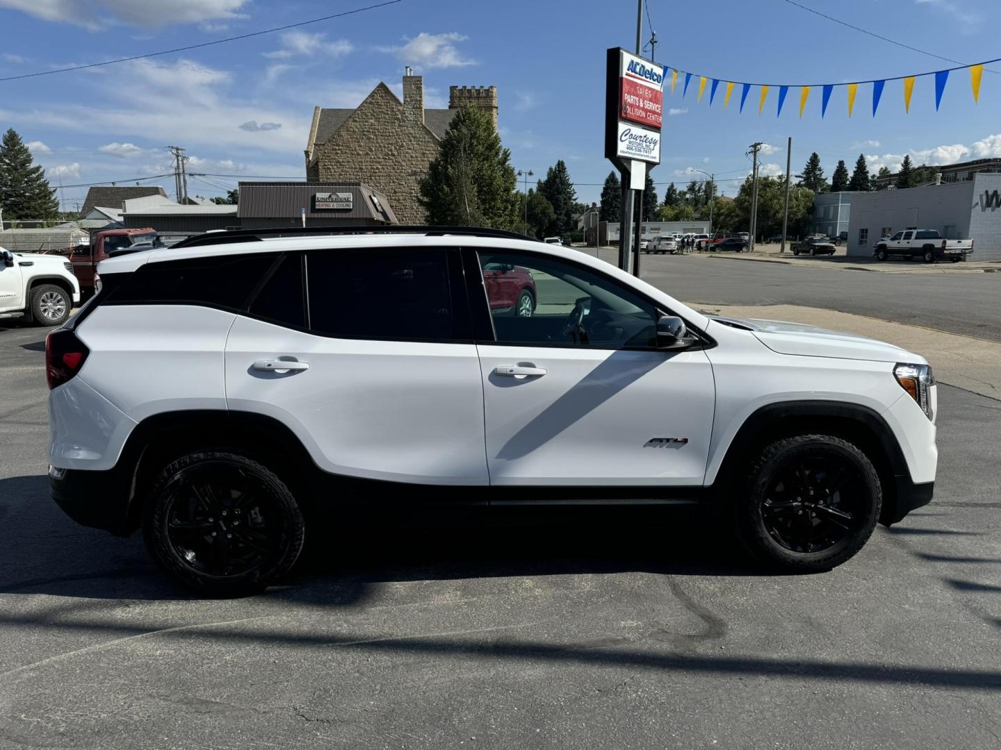 2023 WHITE /Grey GMC Terrain AT4 (3GKALYEG2PL) with an 1.5L I-4 DI DOHC T/C engine, Automatic transmission, located at 116 5th Avenue South, Lewistown, MT, 59457, 47.063877, -109.427879 - Introducing the 2023 GMC Terrain AT4 AWD - the perfect blend of rugged capability and refined comfort. Built to tackle any terrain with confidence, this SUV is designed to elevate your driving experience. Equipped with all-wheel drive, the Terrain AT4 is ready to take on challenging road conditio - Photo#15