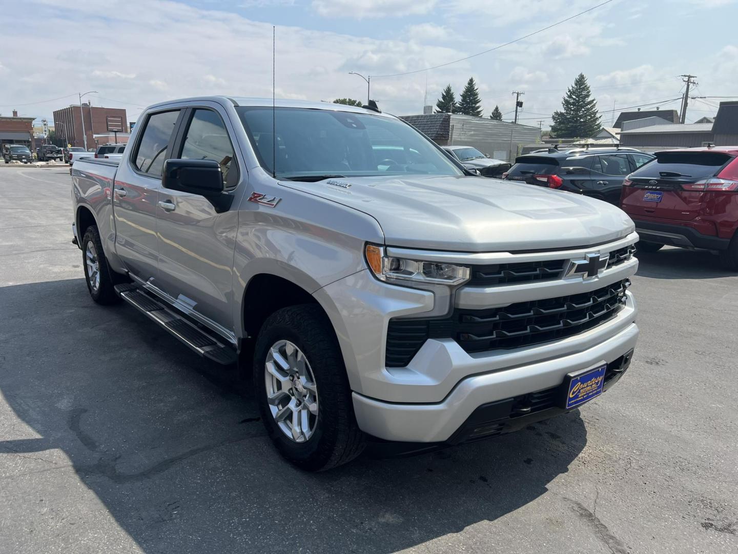 2022 /Black Chevrolet Silverado 1500 RST Crew Cab 4WD (1GCUDEET1NZ) with an 3.0L V6 DOHC 24V DIESEL TURBO engine, 6A transmission, located at 116 5th Avenue South, Lewistown, MT, 59457, 47.063877, -109.427879 - Photo#0