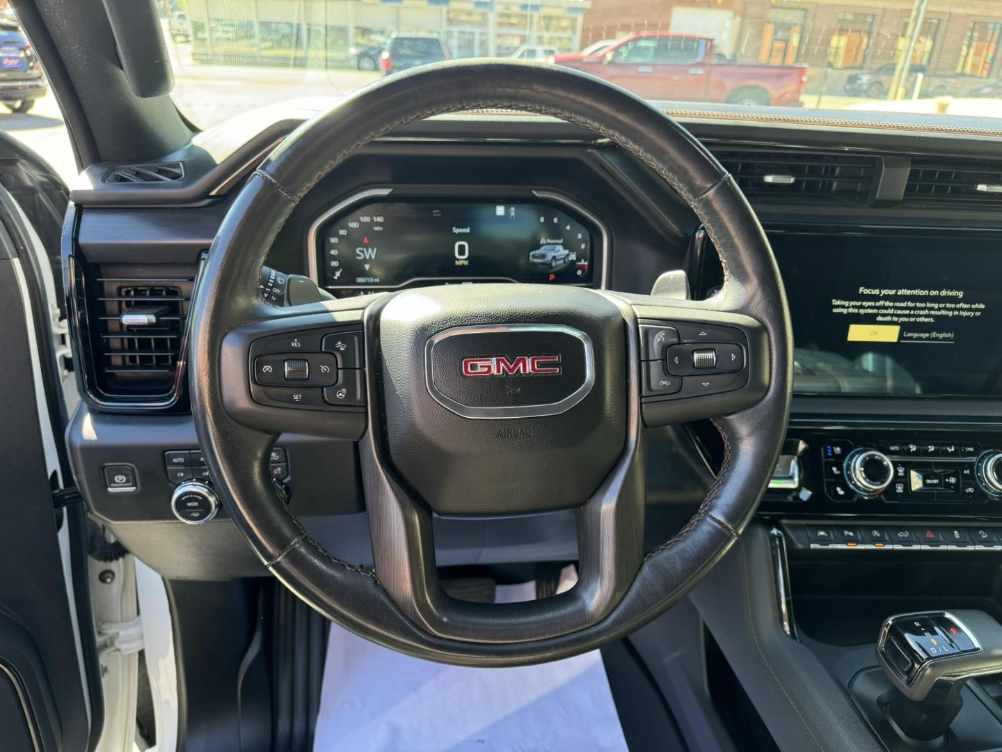 2022 WHITE /Charcoal GMC Sierra 1500 AT4 Crew Cab 4WD (1GTUUEETXNZ) with an 3.0L V6 DOHC 24V DIESEL engine, 6A transmission, located at 116 5th Avenue South, Lewistown, MT, 59457, 47.063877, -109.427879 - Photo#15