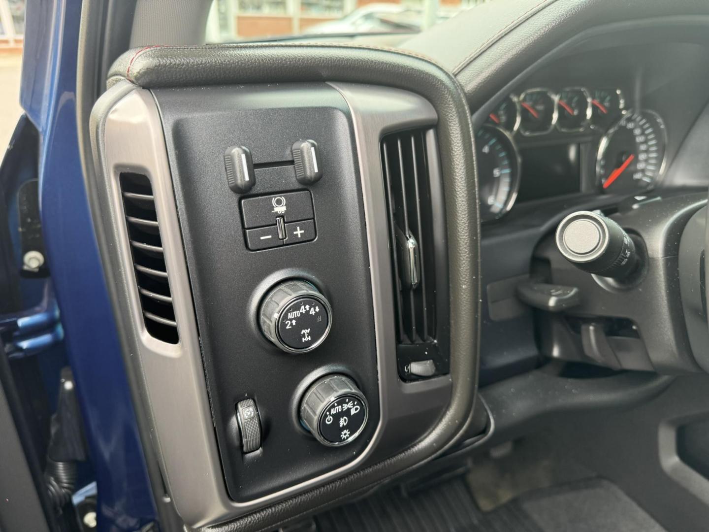 2017 Blue /Charcoal GMC Sierra 1500 SLT Crew Cab Short Box 4WD (3GTU2NEC0HG) with an 5.3L V8 OHV 16V engine, 6A transmission, located at 116 5th Avenue South, Lewistown, MT, 59457, 47.063877, -109.427879 - 2017 GMC Sierra 1500 Crew Cab All Terrain 4WD. This truck is equipped with a powerful 5.3L V8 engine, providing excellent towing capacity and smooth performance. The All Terrain package includes an upgraded suspension for off-road capabilities, and the four-wheel drive system ensures superior handli - Photo#13