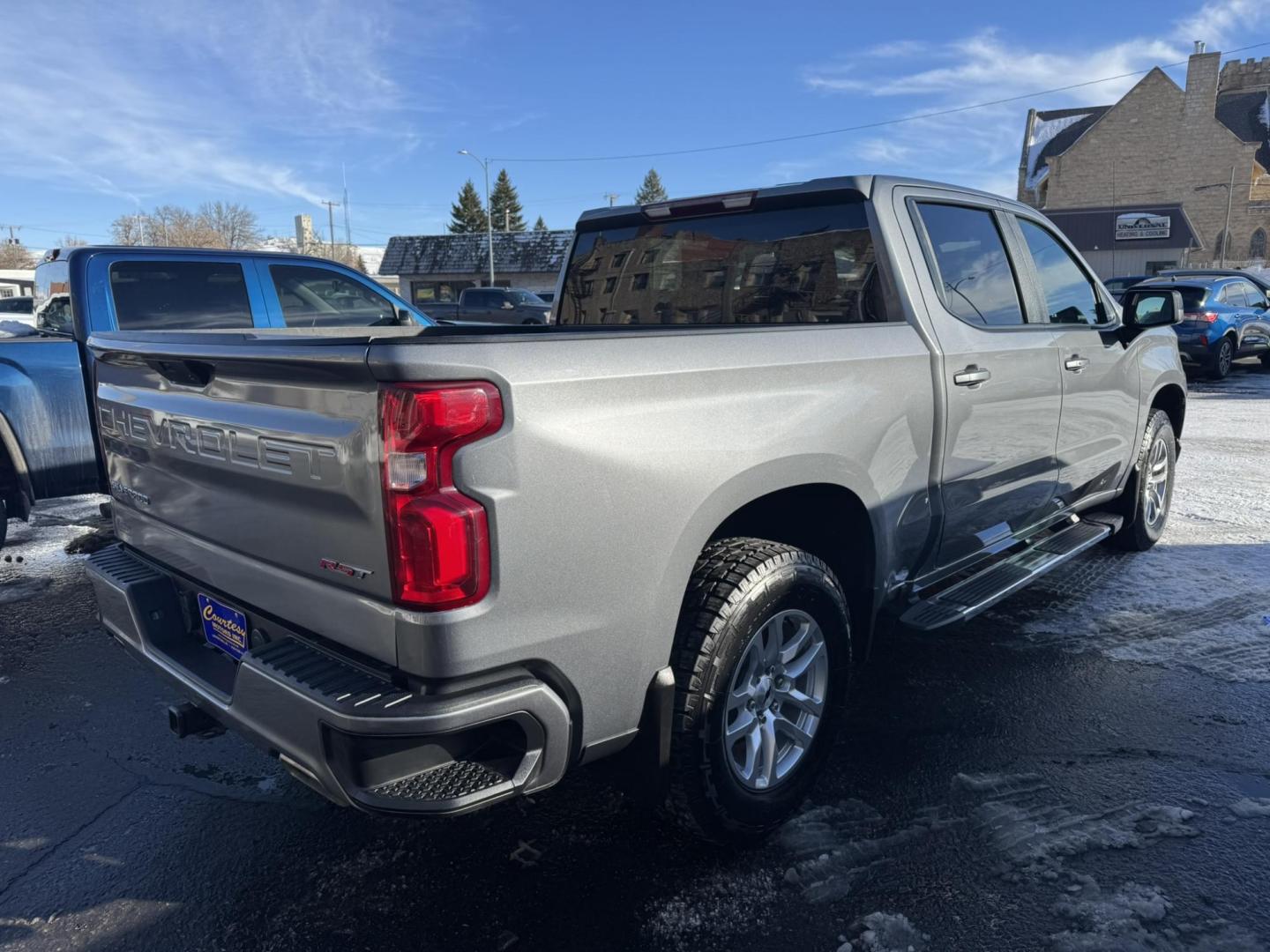 2021 Blue /Charcoal Chevrolet Silverado 1500 RST Crew Cab 4WD (1GCUYEED4MZ) with an 5.3L V8 OHV 16V engine, 6A transmission, located at 116 5th Avenue South, Lewistown, MT, 59457, 47.063877, -109.427879 - Photo#1