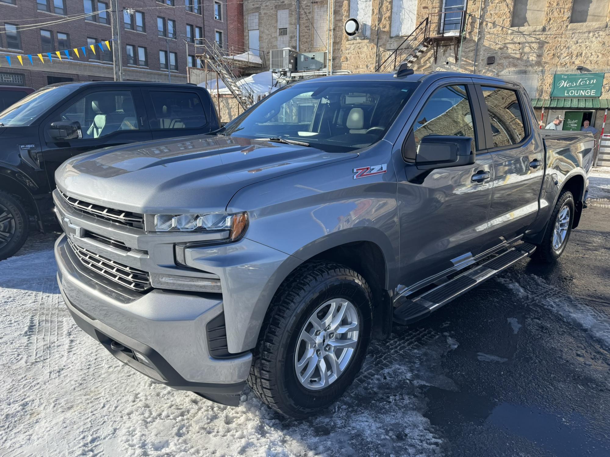 photo of 2021 Chevrolet Silverado 1500 RST Crew Cab 4WD