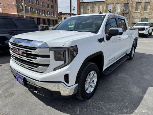 2022 GMC Sierra 1500 SLE Crew Cab 4WD